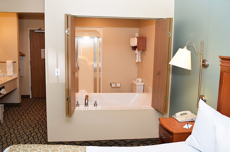 In-room Jacuzzi tub